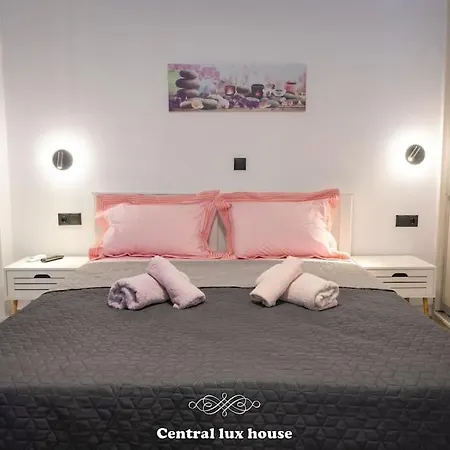 Central Lux House Kalamata