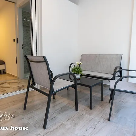 Central Lux House Apartment *